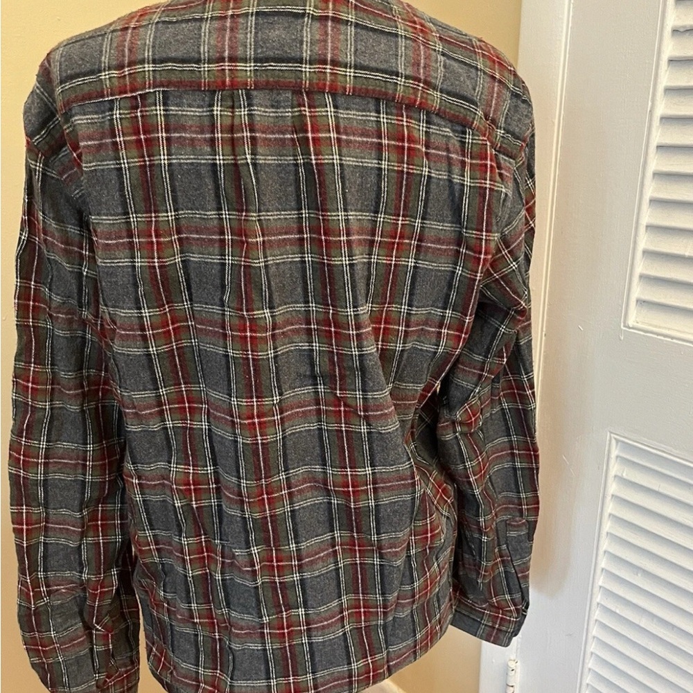 L.L. Bean Gray and Red Plaid Flannel shirt. Size medium - Picture 5 of 9